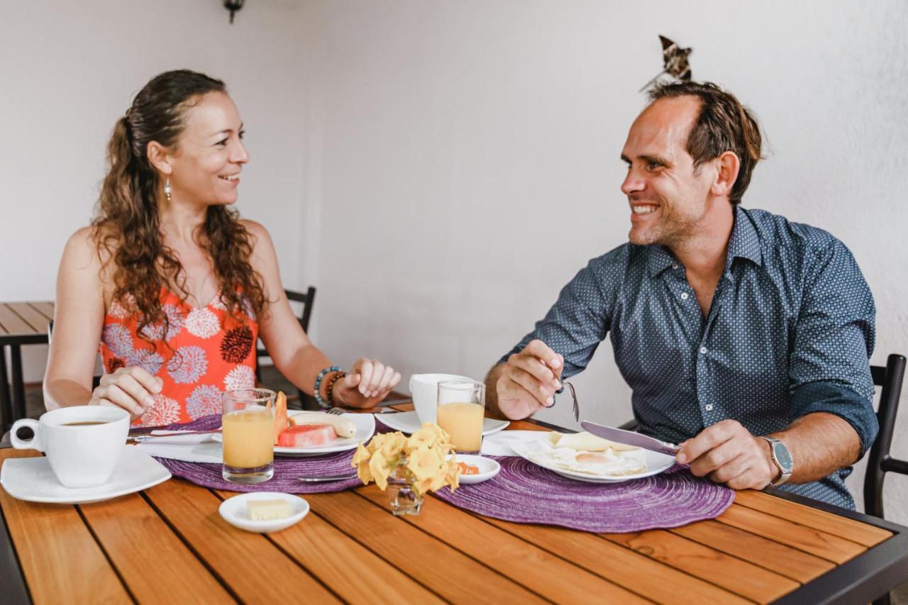 Hotel Galapagos Suites B&B Puerto Ayora  Εξωτερικό φωτογραφία