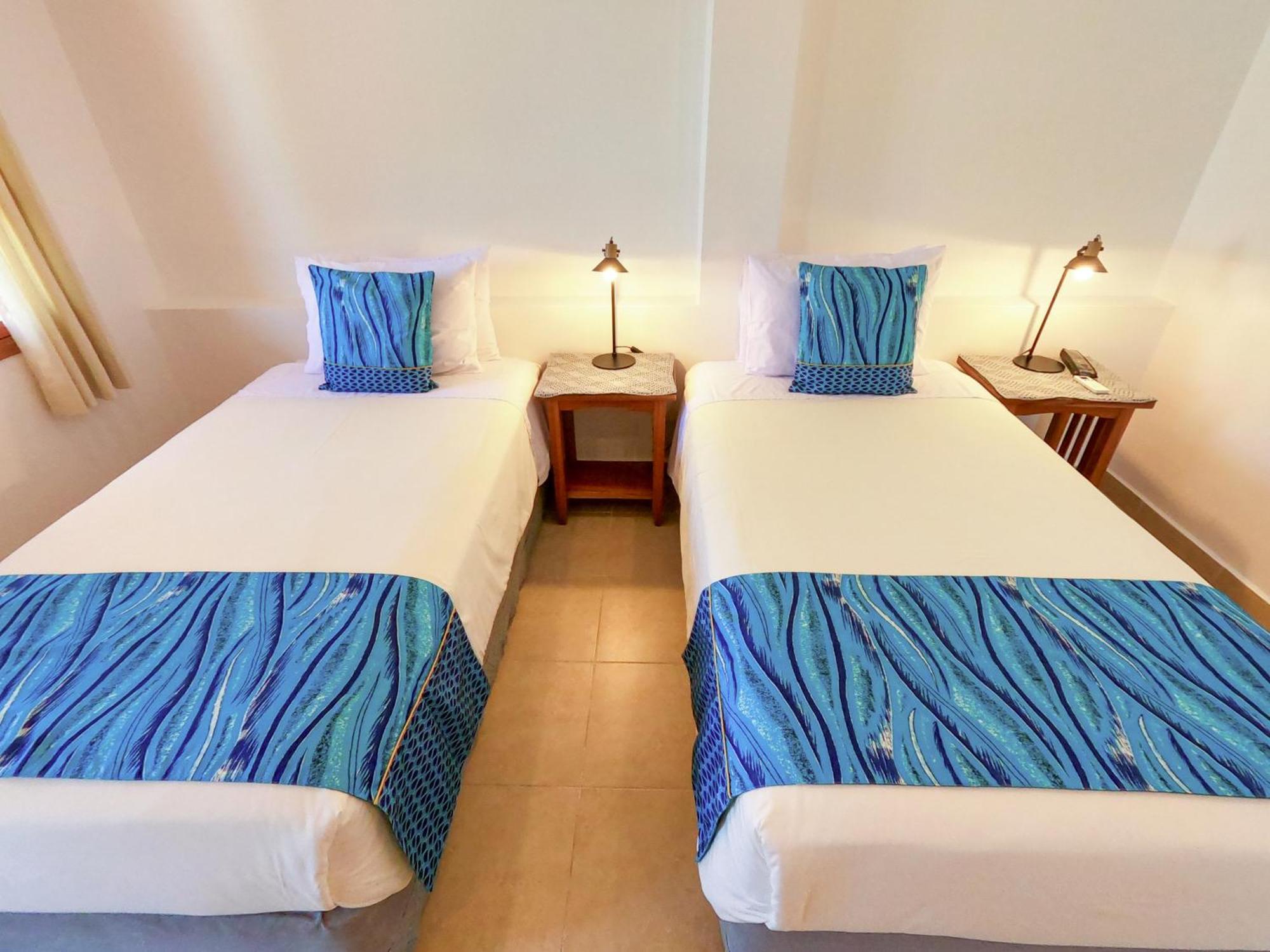 Hotel Galapagos Suites B&B Puerto Ayora  Εξωτερικό φωτογραφία